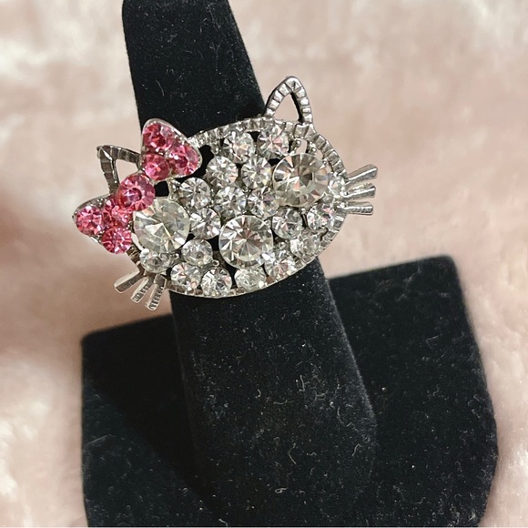 Hello Kitty Crystal Encrusted Head Adjustable Ring - NWOT - Picture 2 of 5